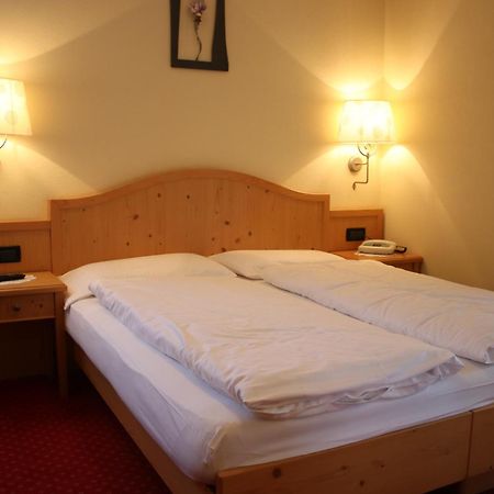 Hotel Del Bosco Livigno Exterior photo